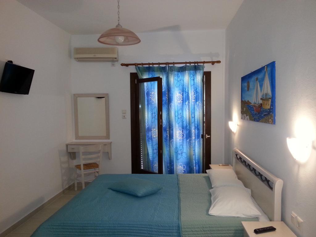 Guesthouse Irene Áfissos Ngoại thất bức ảnh